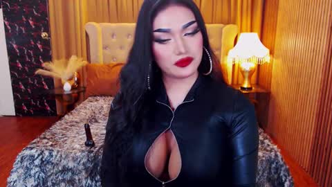 Alura Jhenson online show from 11, 9, 2025