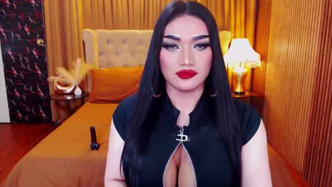 Alura Jhenson online show from 21, 9, 2025