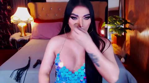 Snapshot of alurajhenson chatting on 4, 5, 2026 Alura Jhenson online show from 4, 5, 2026
