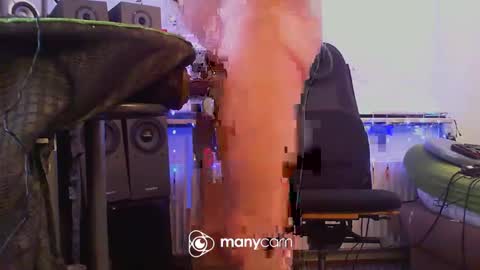 Snapshot of alwaysniceguy2 chatting on 16, 12, 2024 HoneyMelonGuy online show from 16, 12, 2024