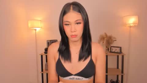 alwina_williams online show from 2, 4, 2026