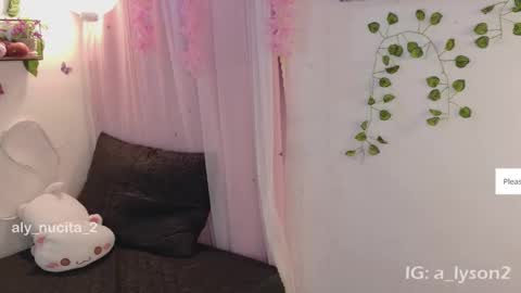 Snapshot of aly_nucita_2 chatting on 6, 11, 2025 Im back 3 follow me on instagram na misuan online show from 6, 11, 2025