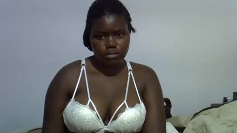 Snapshot of alyabeiby chatting on 27, 9, 2025 alyabeiby online show from 27, 9, 2025