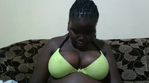 Snapshot of alyabeiby chatting on 17, 10, 2025 alyabeiby online show from 17, 10, 2025