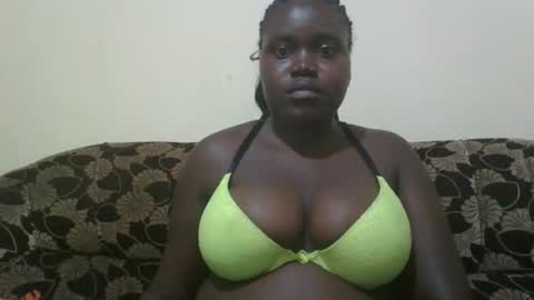 Snapshot of alyabeiby chatting on 19, 10, 2025 alyabeiby online show from 19, 10, 2025