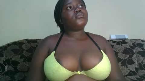 Snapshot of alyabeiby chatting on 3, 11, 2025 alyabeiby online show from 3, 11, 2025