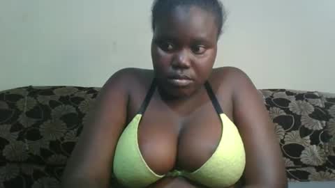 Snapshot of alyabeiby chatting on 21, 11, 2025 alyabeiby online show from 21, 11, 2025