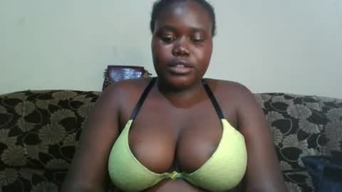 Snapshot of alyabeiby chatting on 26, 11, 2025 alyabeiby online show from 26, 11, 2025