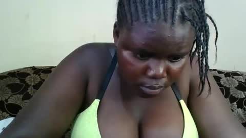 Snapshot of alyabeiby chatting on 2, 12, 2025 alyabeiby online show from 2, 12, 2025