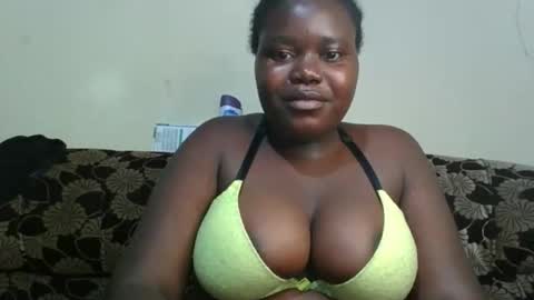 Snapshot of alyabeiby chatting on 17, 12, 2025 alyabeiby online show from 17, 12, 2025