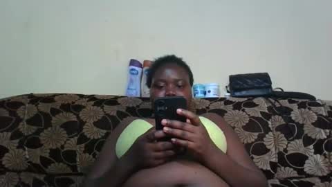 Snapshot of alyabeiby chatting on 18, 12, 2025 alyabeiby online show from 18, 12, 2025