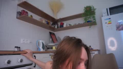 alyasky_ online show from 28, 7, 2026