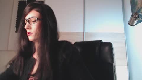 Snapshot of alycetn chatting on 13, 12, 2024 Alice online show from 13, 12, 2024