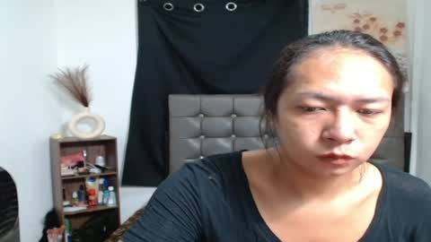 your asian dominantrix kneelobeyan beg online show from 10, 2, 2026