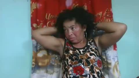 alypierette online show from 8, 11, 2025