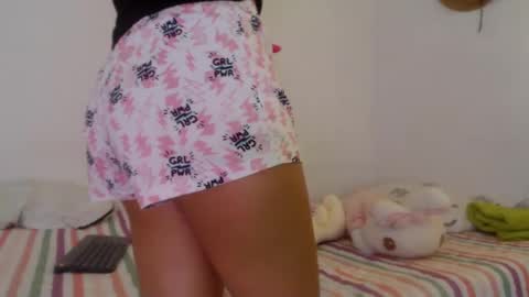 Snapshot of alyson0001 chatting on 26, 1, 2025 allyson online show from 26, 1, 2025