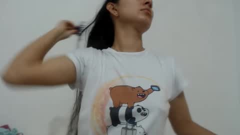 Snapshot of alyson0001 chatting on 3, 2, 2025 allyson online show from 3, 2, 2025