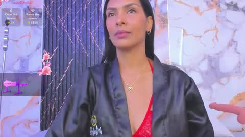 alyson__a online show from 8, 11, 2025