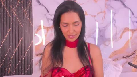 alyson__a online show from 28, 4, 2026