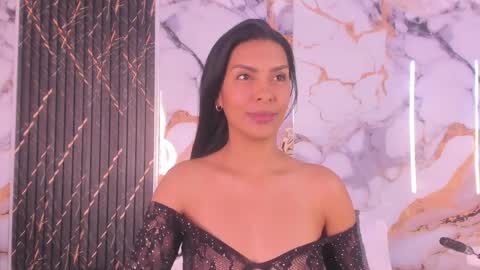 Snapshot of alyson__a chatting on 25, 5, 2026 alyson__a online show from 25, 5, 2026