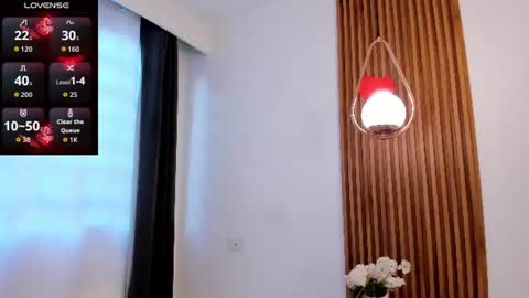 alyssabeauty_ online show from 11, 6, 2026