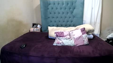 alyssabrownx online show from 19, 6, 2026