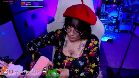 Snapshot of alyssaromanova chatting on 27, 10, 2025 . Monday to Saturday at 10pm and 6am Colombia time online show from 27, 10, 2025