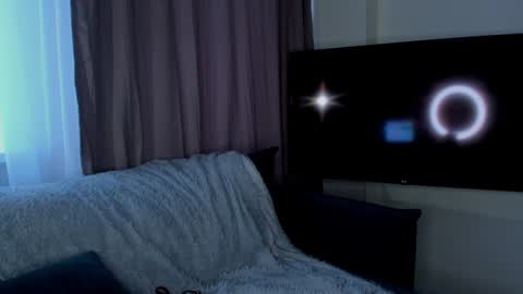 Snapshot of alyssensual chatting on 31, 1, 2025 Alyssa I will be online December 2 at 2000 UTC online show from 31, 1, 2025