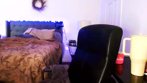 Alyssiaamorexo online show from 23, 6, 2026