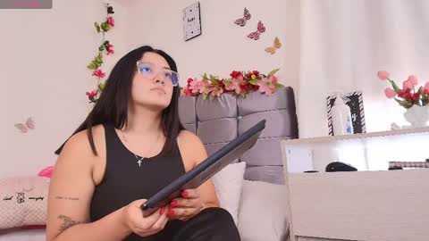 Isabella online show from 20, 4, 2026