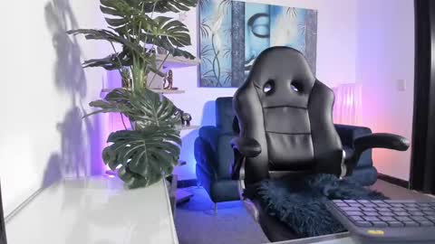 anny online show from 5, 3, 2025