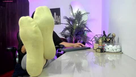 anny online show from 17, 9, 2025