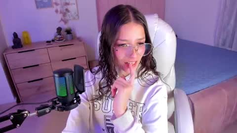 B I A N C A online show from 11, 3, 2025