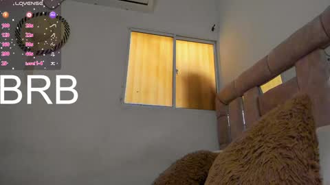 Snapshot of amaia_mendoza chatting on 6, 12, 2024 Amaia Mendoza online show from 6, 12, 2024