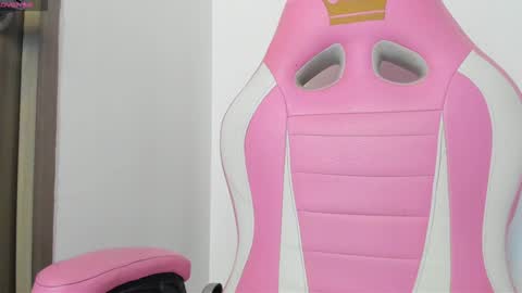 Snapshot of amaia_mendoza chatting on 18, 1, 2025 Amaia Mendoza online show from 18, 1, 2025