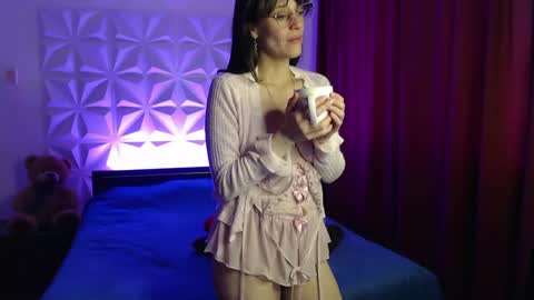 Amalett online show from 19, 4, 2026