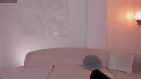 Amalia cruss online show from 21, 4, 2026