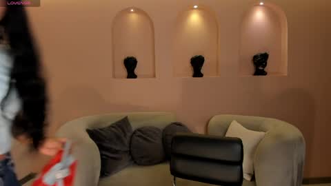 Amalia cruss online show from 28, 4, 2026