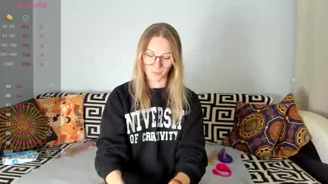 Amalia online show from 23, 11, 2025