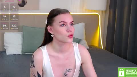 Snapshot of amaliabell chatting on 6, 10, 2025 Amalia online show from 6, 10, 2025