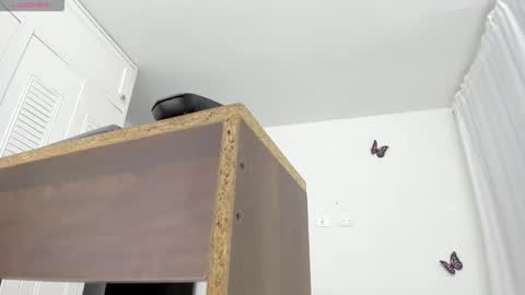 Amalia    Ig online show from 4, 3, 2026