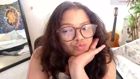         online show from 4, 8, 2026