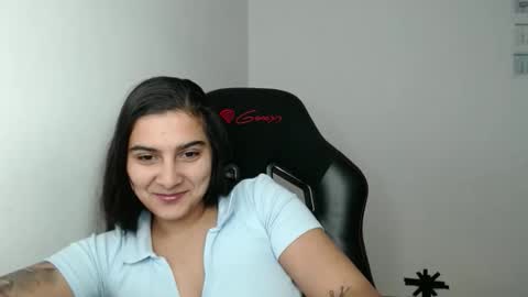 Snapshot of amanda5star chatting on 9, 1, 2026 The queen of the biceps online show from 9, 1, 2026