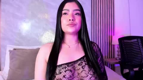 Snapshot of amanda_26 chatting on 3, 5, 2026 Luisa online show from 3, 5, 2026