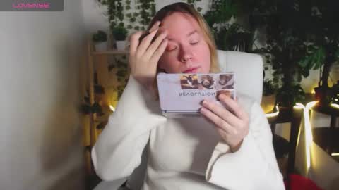 Hi im Amanda online show from 17, 12, 2025