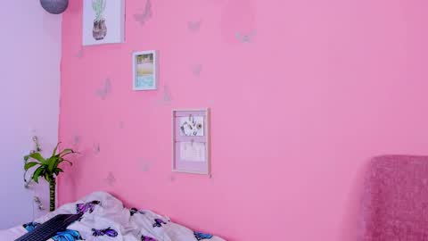 Thalia online show from 25, 12, 2024