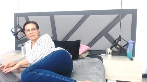 amanda_ramirez online show from 20, 7, 2026