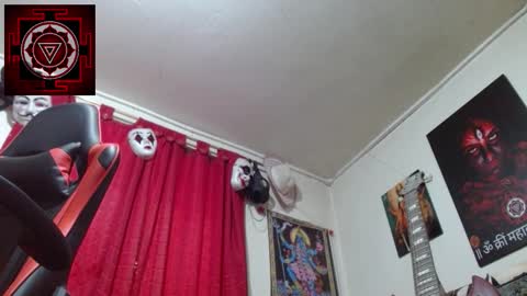 Amanda Valeska online show from 13, 9, 2025