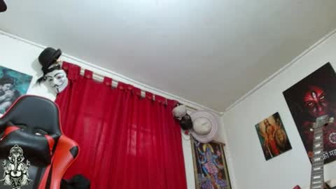 Amanda Valeska online show from 25, 7, 2026