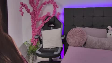 Amanda online show from 5, 11, 2025